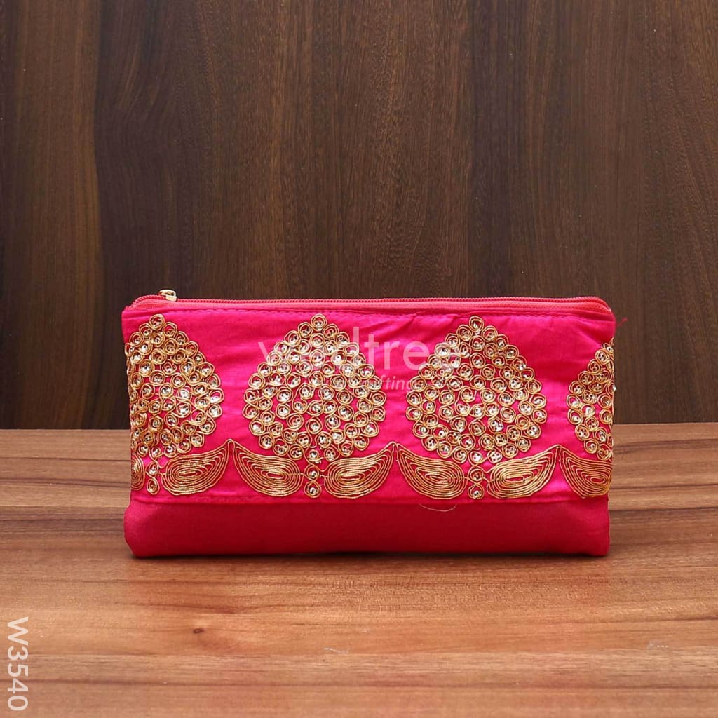 Thread Embroidery Purse - W3540