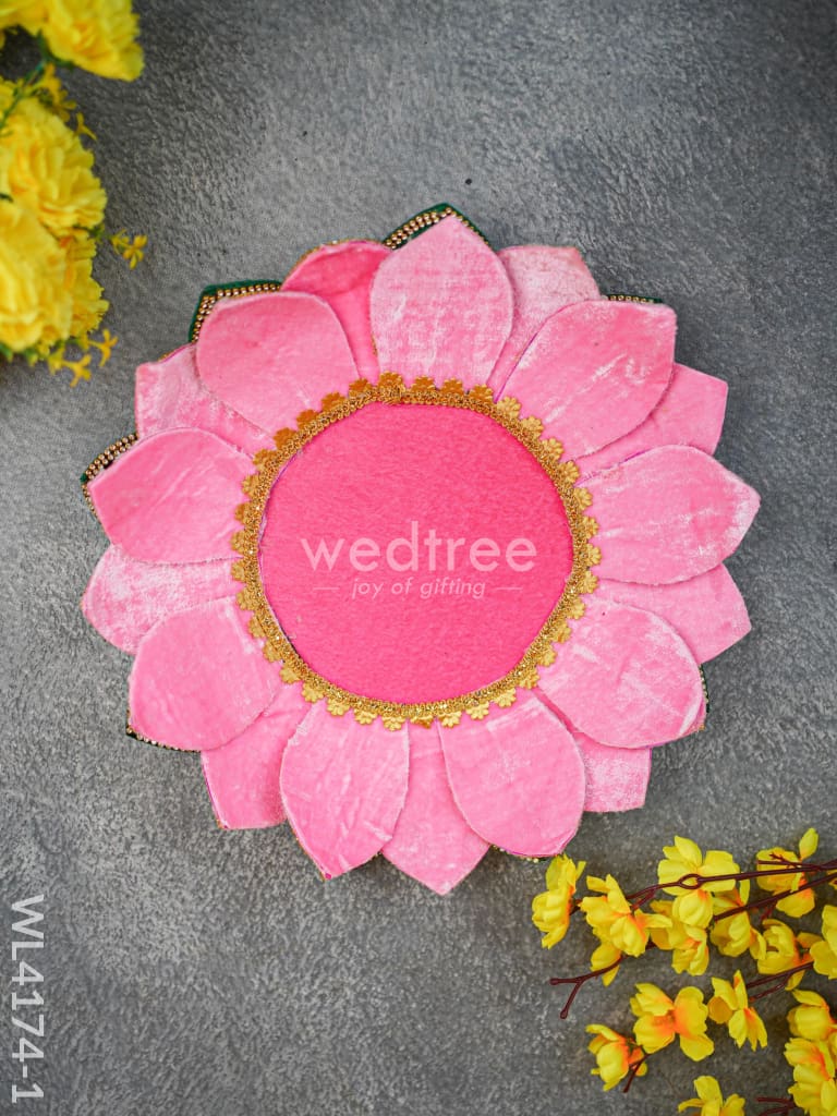 Velvet Lotus Base - WL4174