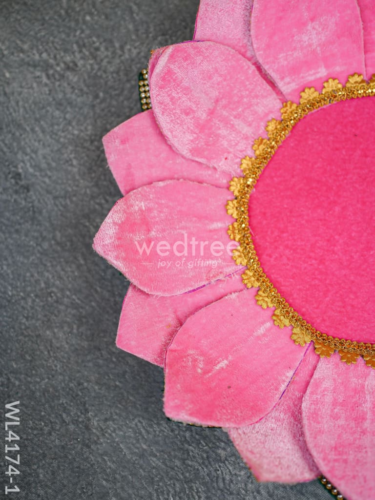 Velvet Lotus Base - WL4174
