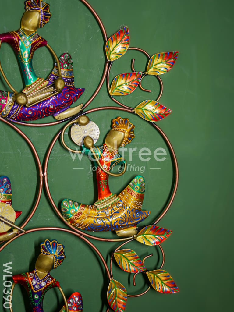 Wall frame - Four musicians in rings - WL0390