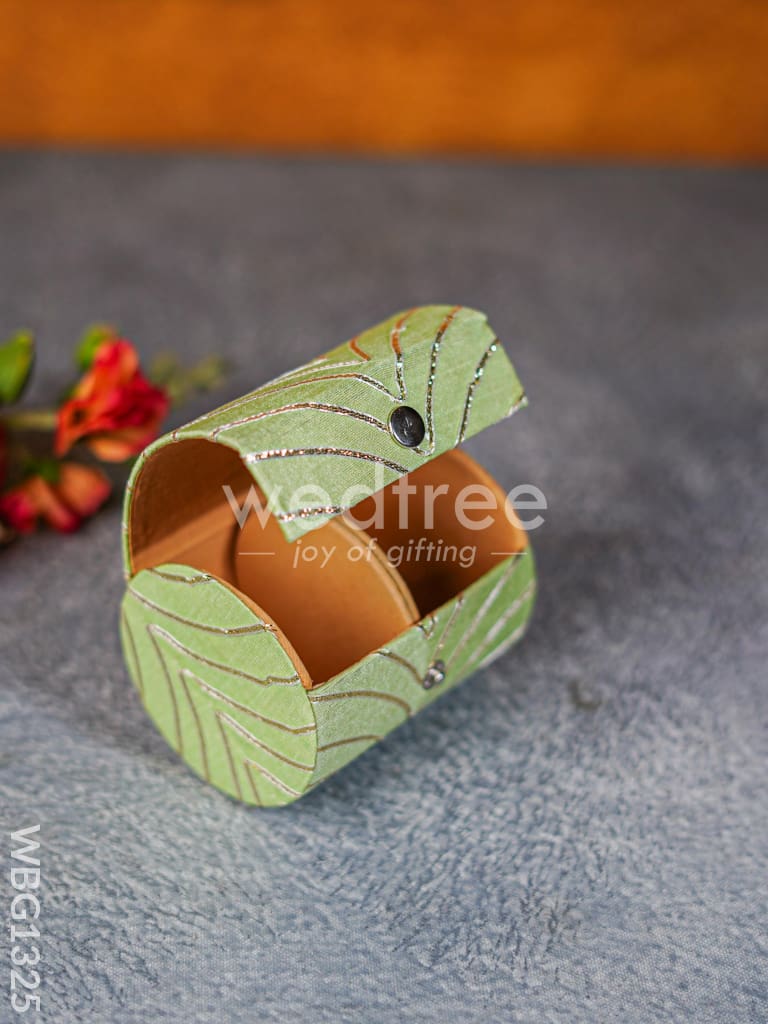 Wave Design Bangle Box - 4 inch - WBG1325