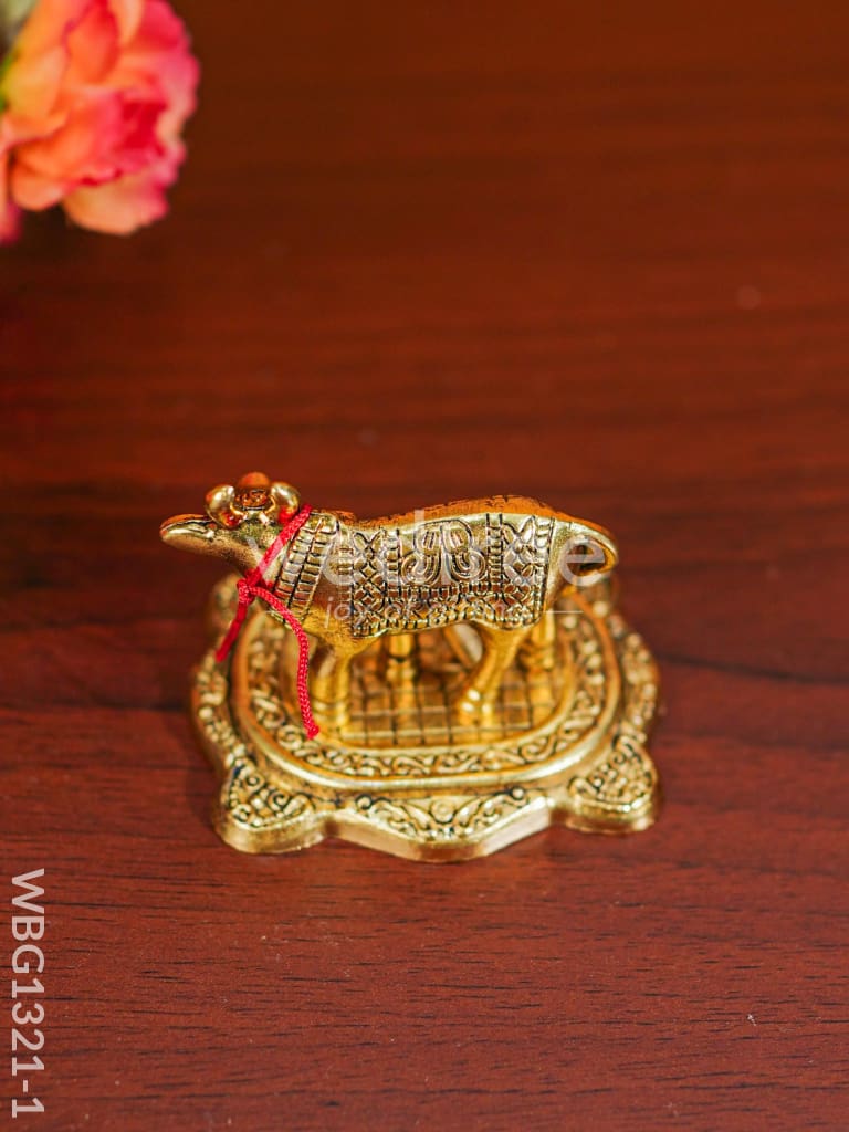 White Metal Cow - WBG1321