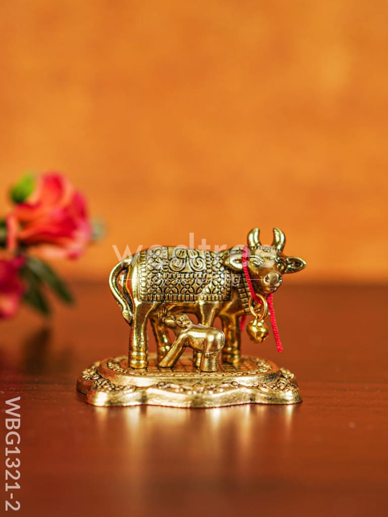 White Metal Cow - WBG1321