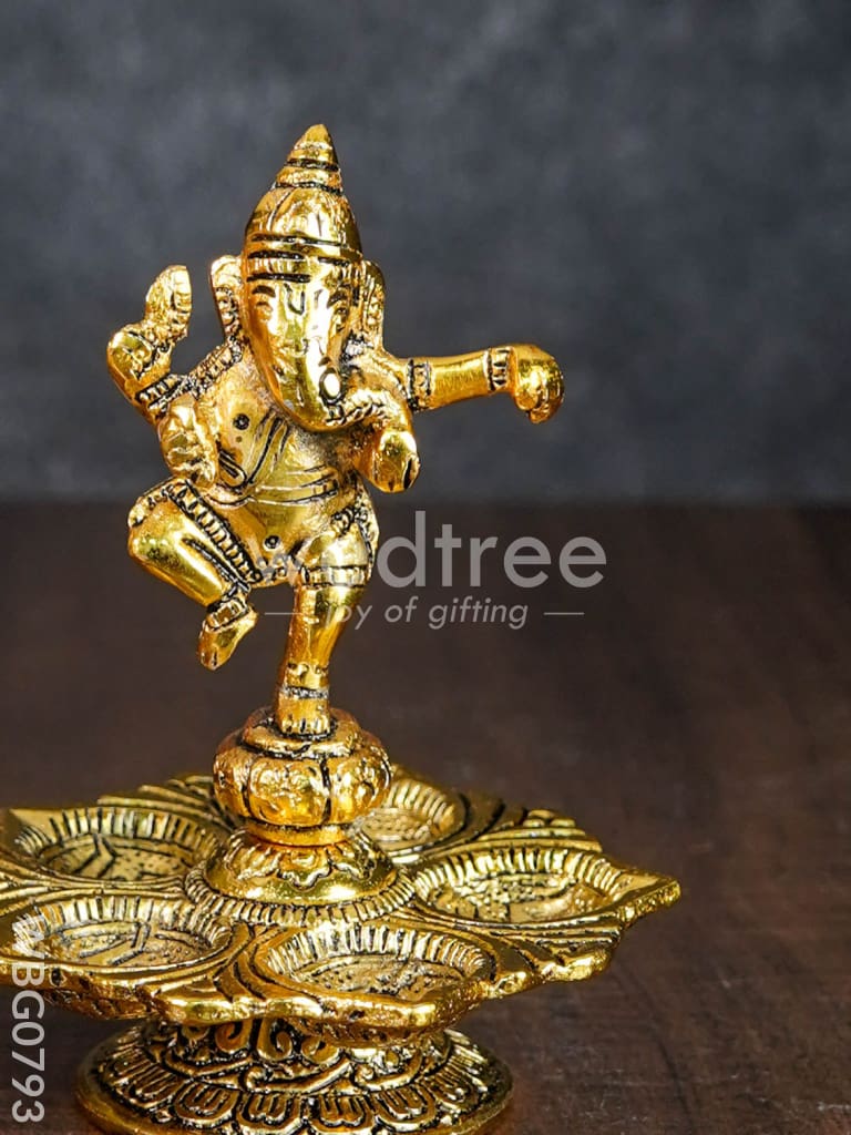 White Metal Dancing Ganesh 5 Face Diya - WBG0793