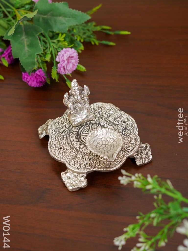 White Metal Ganesh Chowki With Diya - W0144 Diyas