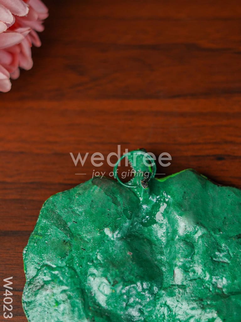 White metal green leaf ganesha hanging - W4023