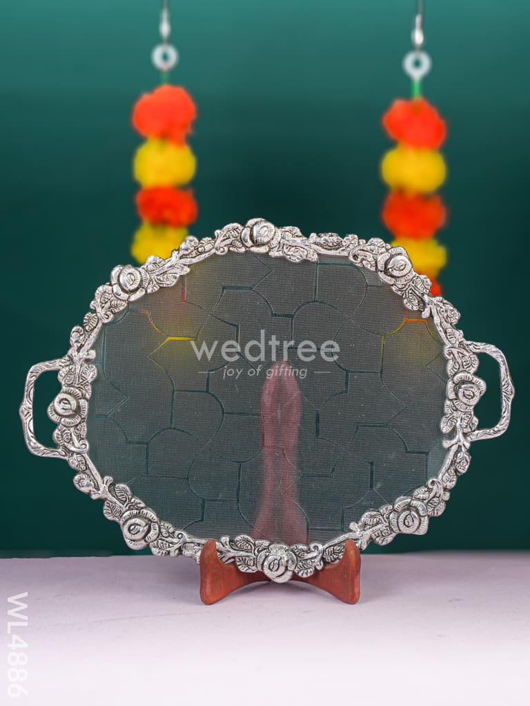 White Metal Oval Tray - 14 inch - WL4886