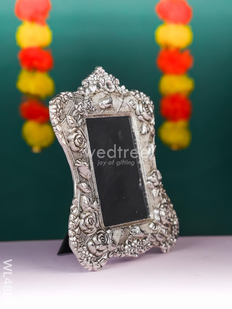 White Metal Square Photo Frame - WL4887