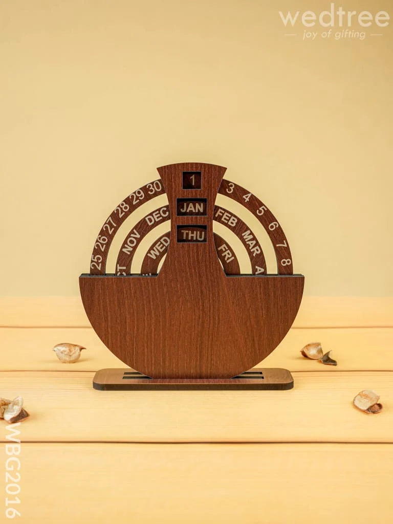 Wooden Desk Calendar - 6 inch - WBG2016
