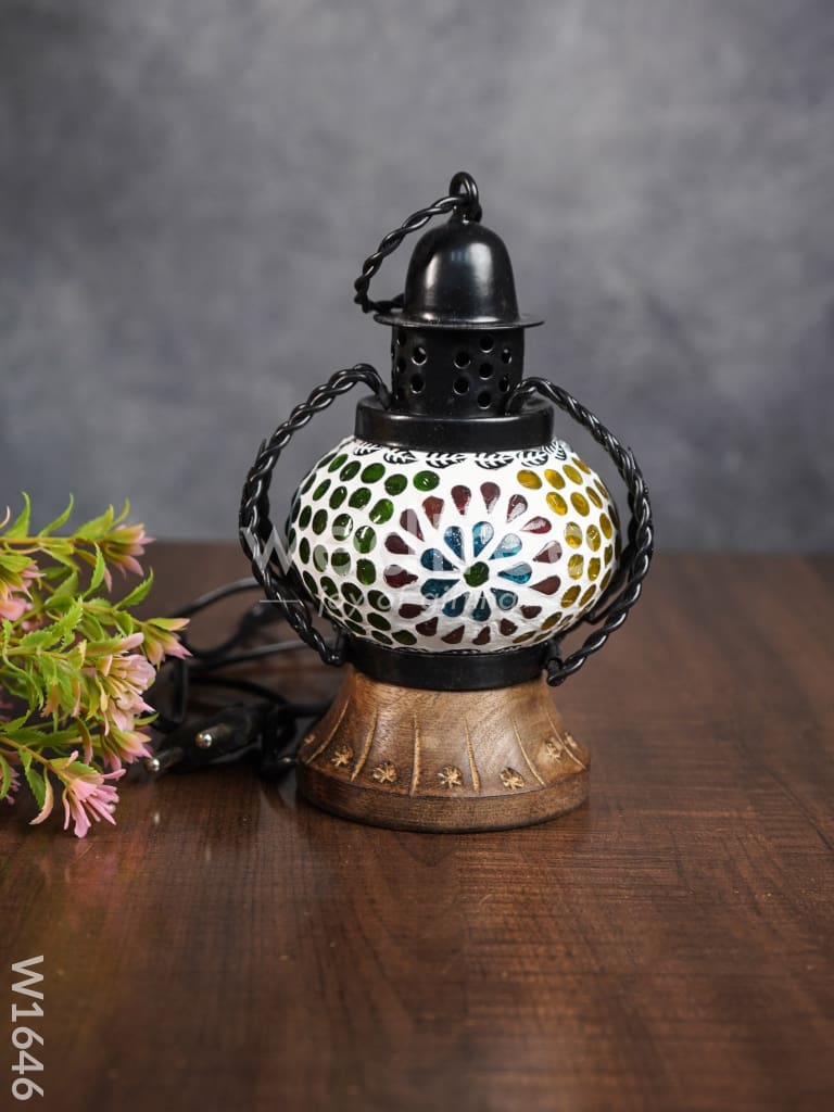 Wooden Lantern - W1646