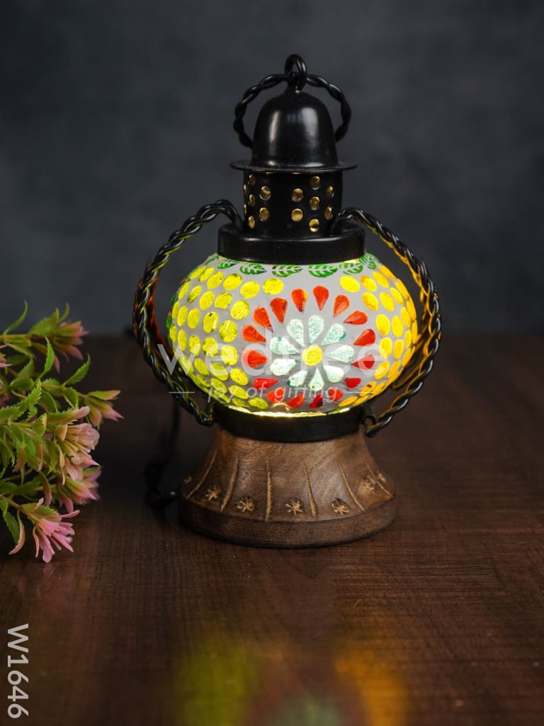 Wooden Lantern - W1646