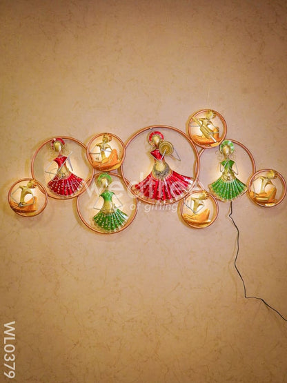 9 Circle dolls with musical instruments - WL0379