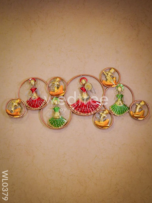 9 Circle dolls with musical instruments - WL0379