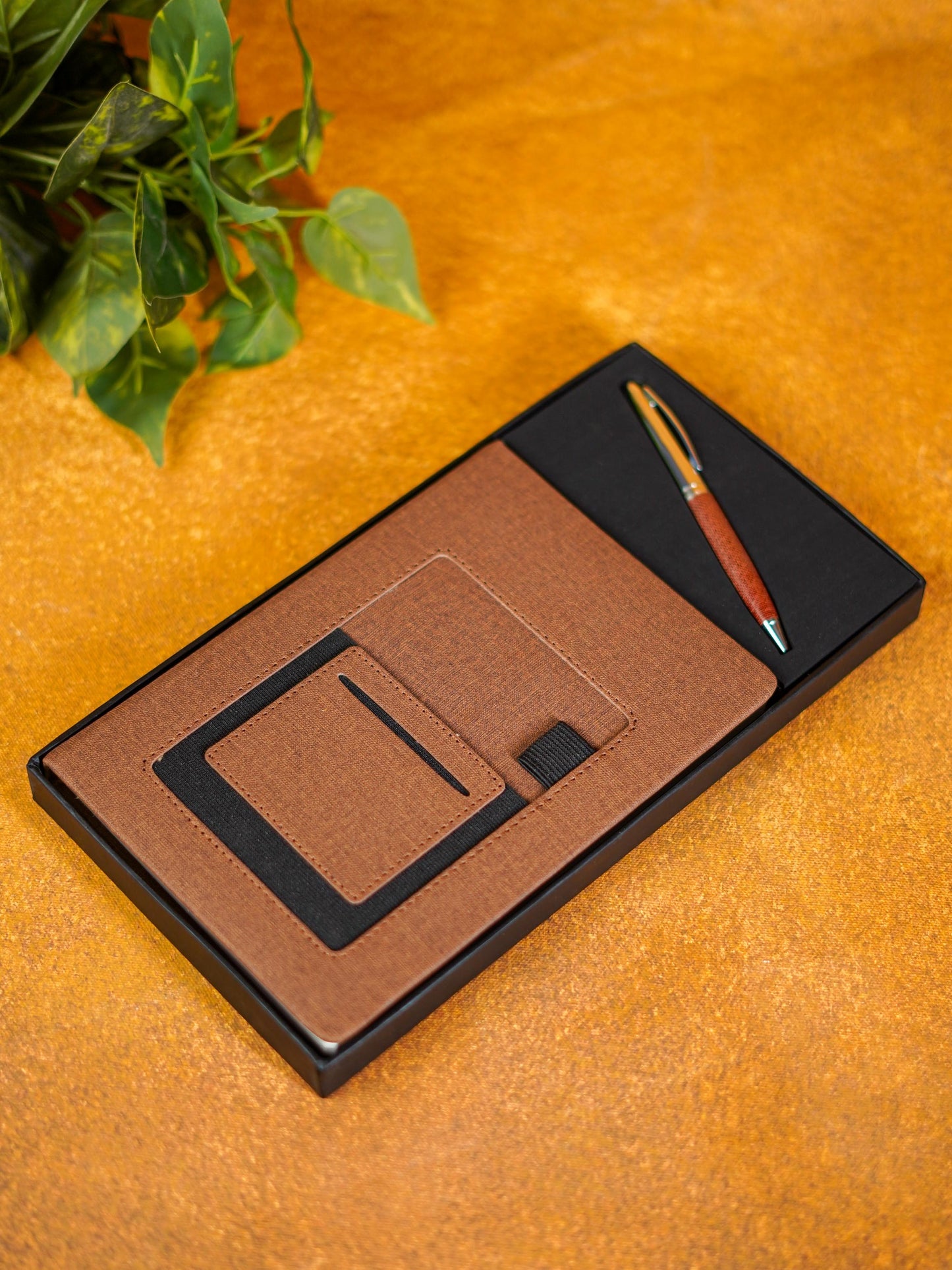 Corporate Gift - Personalized Executive Gift - Brown - BCG0153