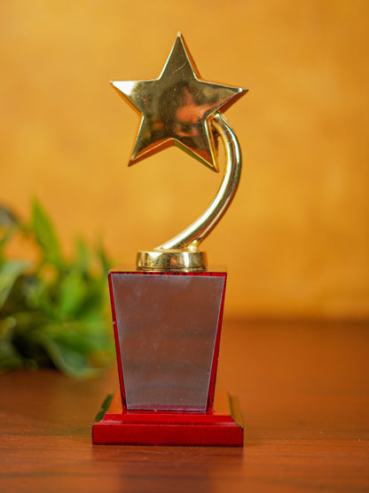 Gold Star Trophy - BCG0130