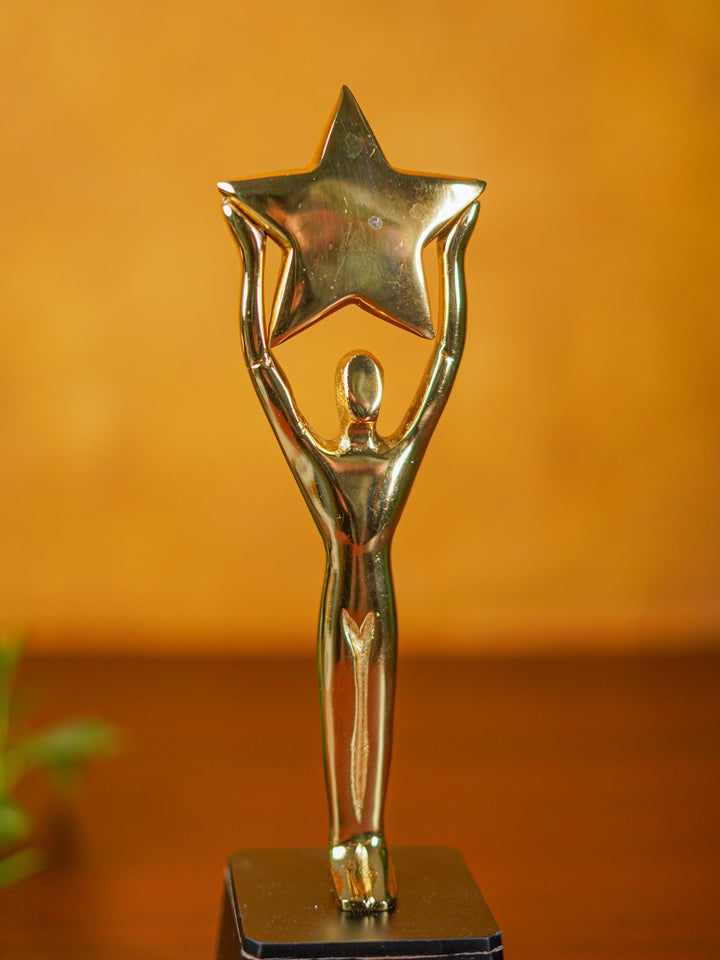 Gold Star Trophy - BCG0132
