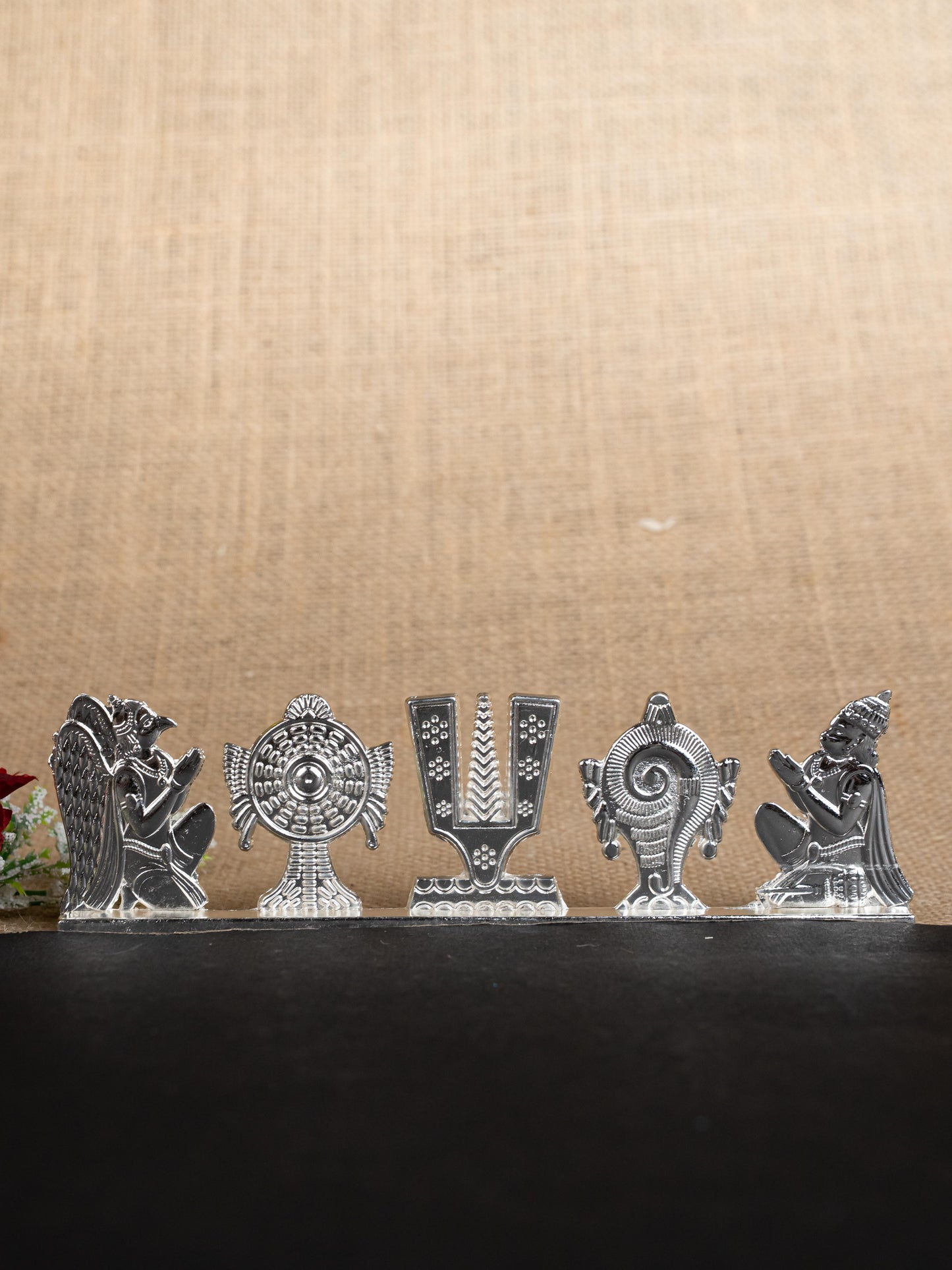 Zinc Alloy Shank Chakra Nama Stand - Silver Finish - WBG1424-4