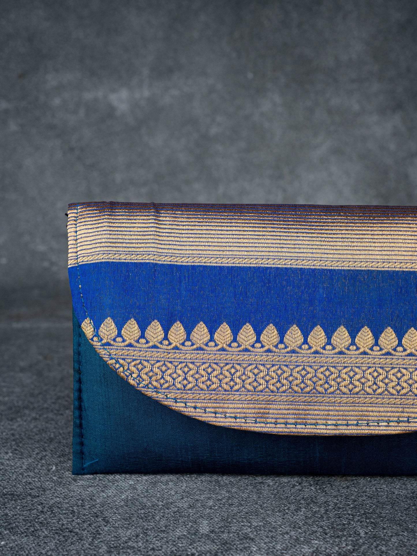 Designer Clutch Purse - WBG1613