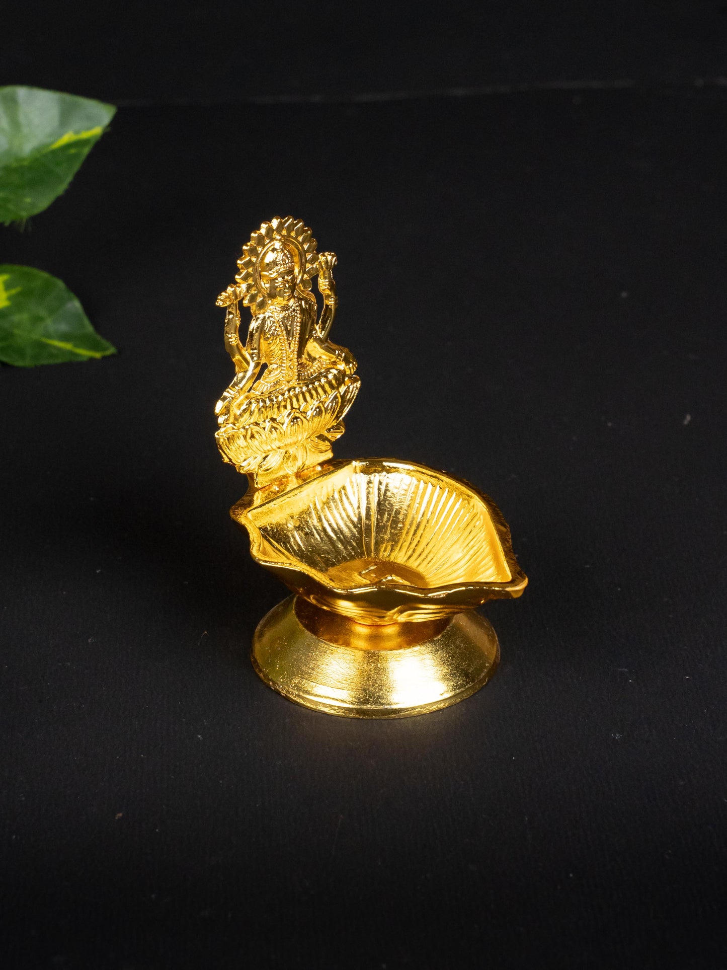 Zinc Alloy Lakshmi Diya - WBG1839-1