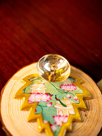 Brass Diya with Leaf - WBG1842