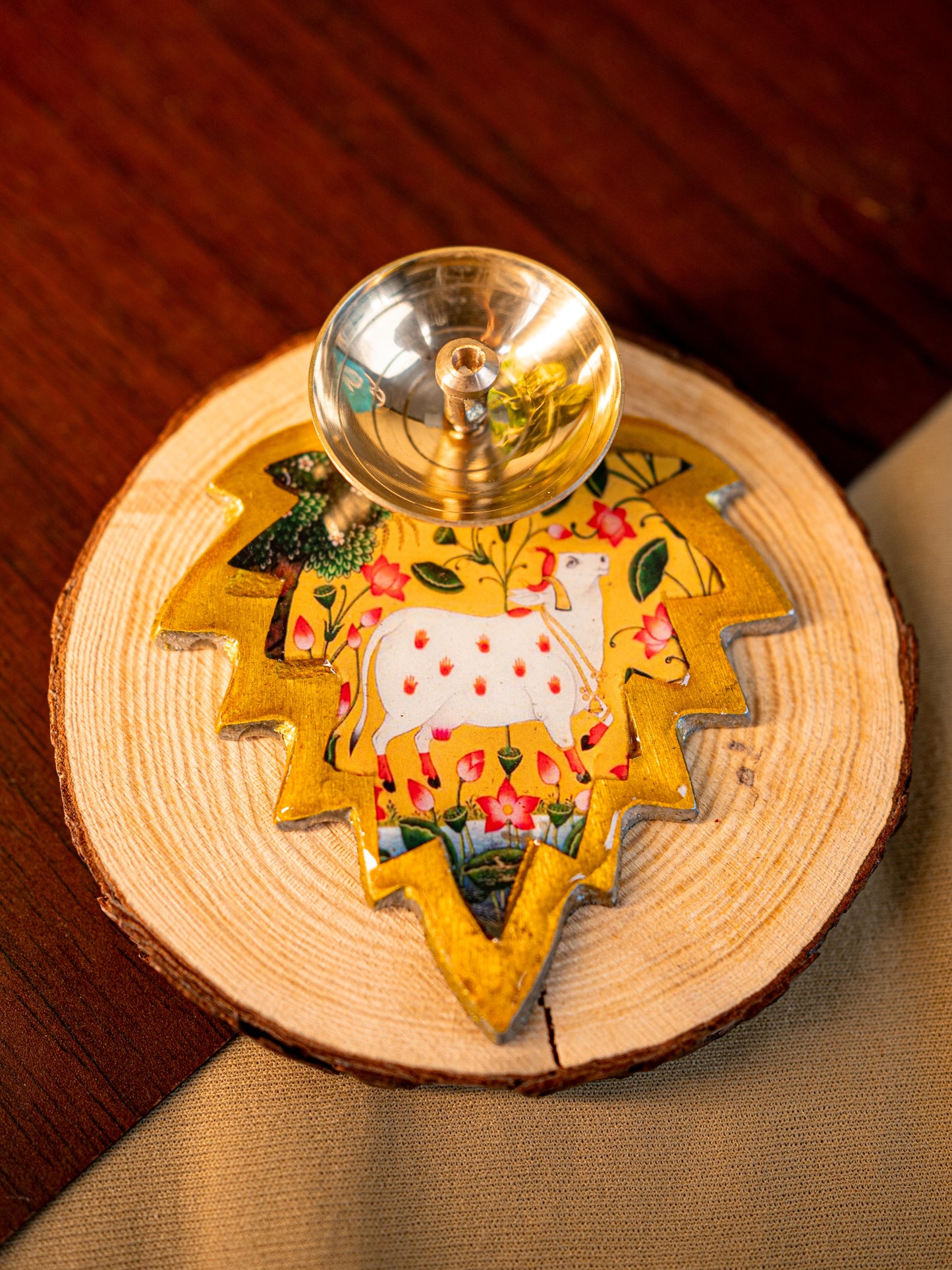 Brass Diya with Leaf - WBG1842
