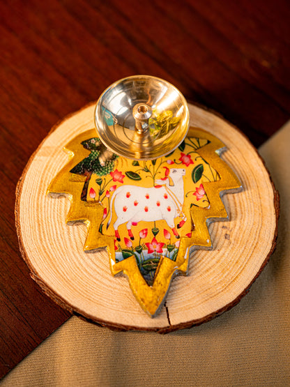 Brass Diya with Leaf - WBG1842