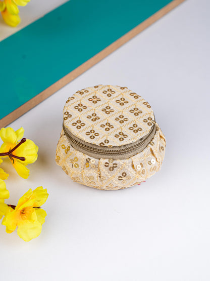 Round Embroidered Bangle Box - WBG1846