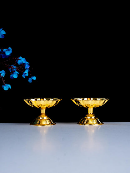 Zinc Alloy - Five Face Diya - Set of 2 - Gold - WBG1875-1