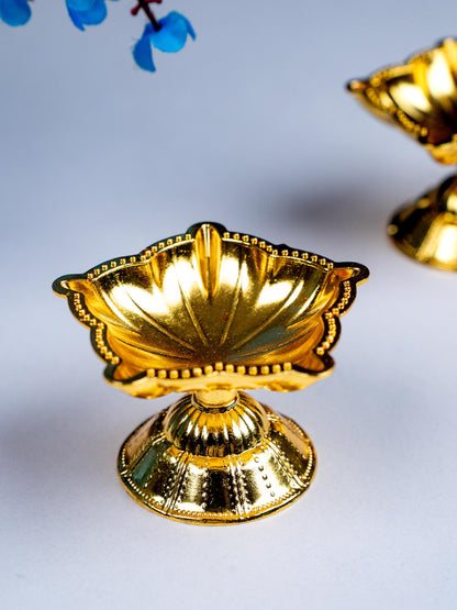 Zinc Alloy - Five Face Diya - Set of 2 - Gold - WBG1875-1