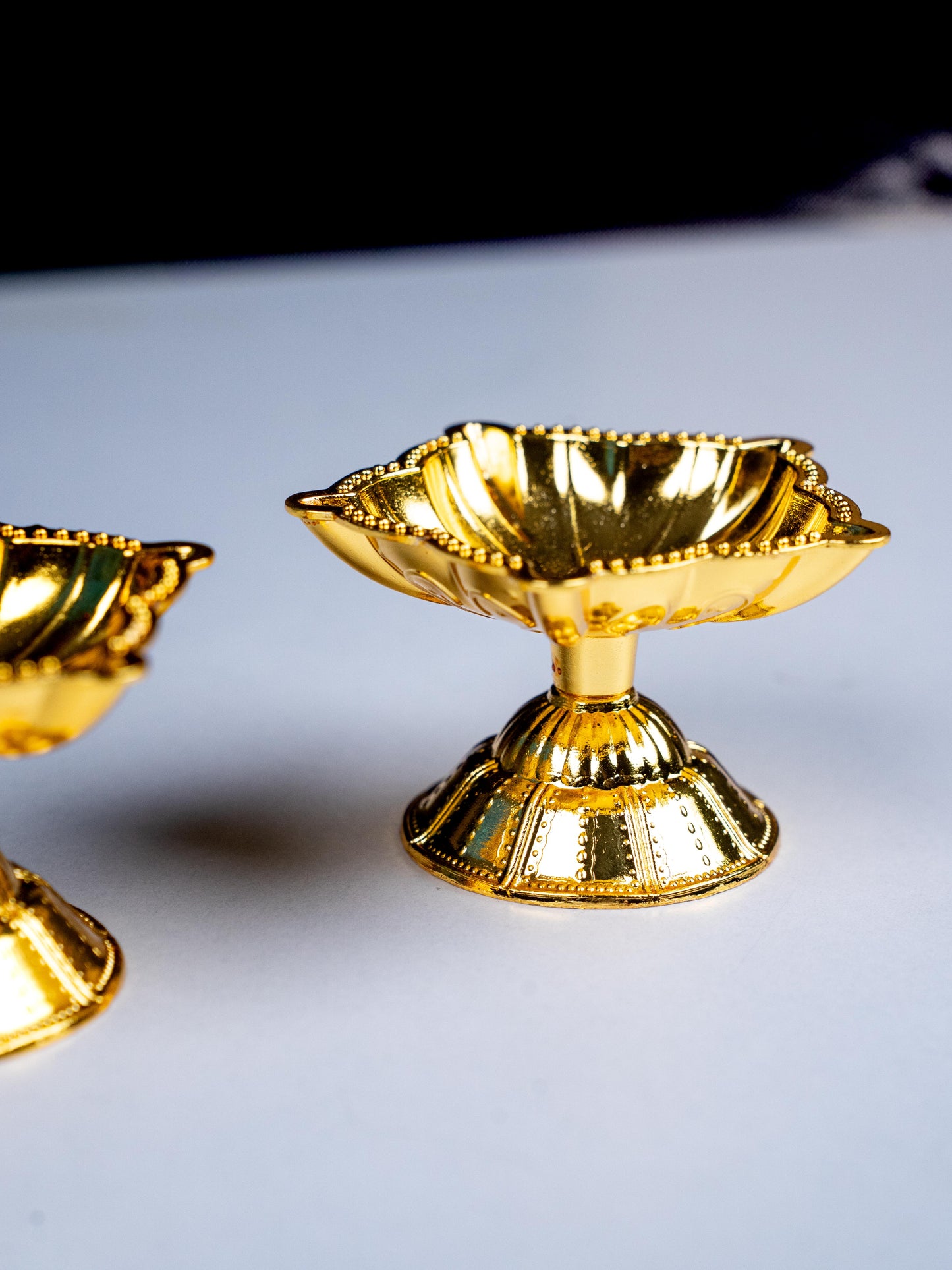 Zinc Alloy - Five Face Diya - Set of 2 - Gold - WBG1875-1