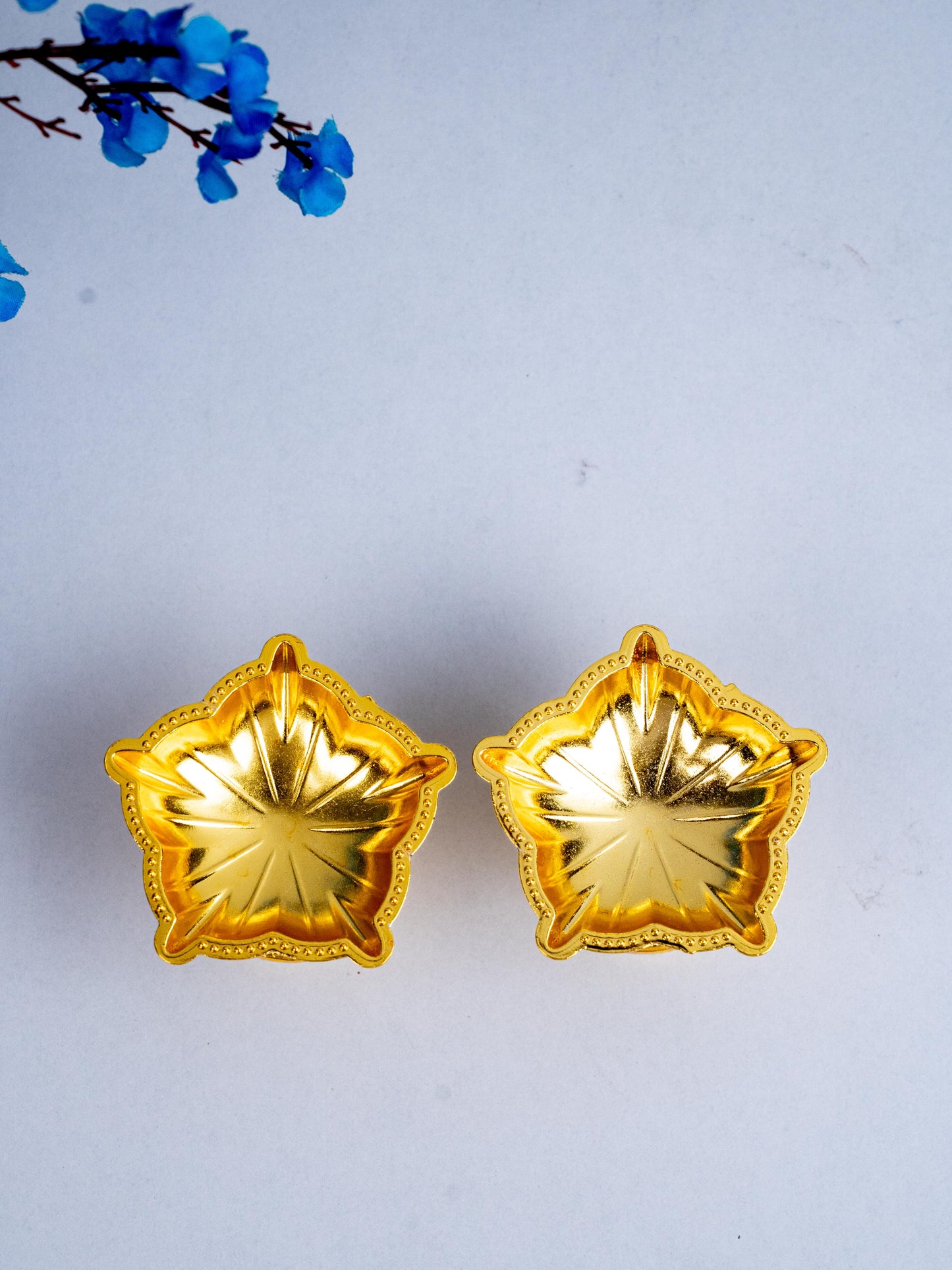 Zinc Alloy - Five Face Diya - Set of 2 - Gold - WBG1875-1