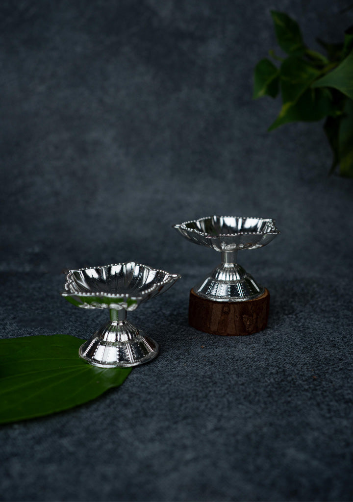 Zinc Alloy - Five Face Diya - Set of 2 - Silver - WBG1875-2