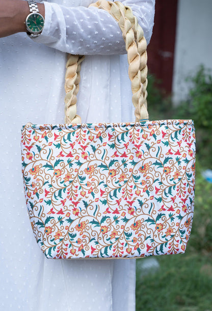 Printed Floral Handbag - 14 inch - WBG1881