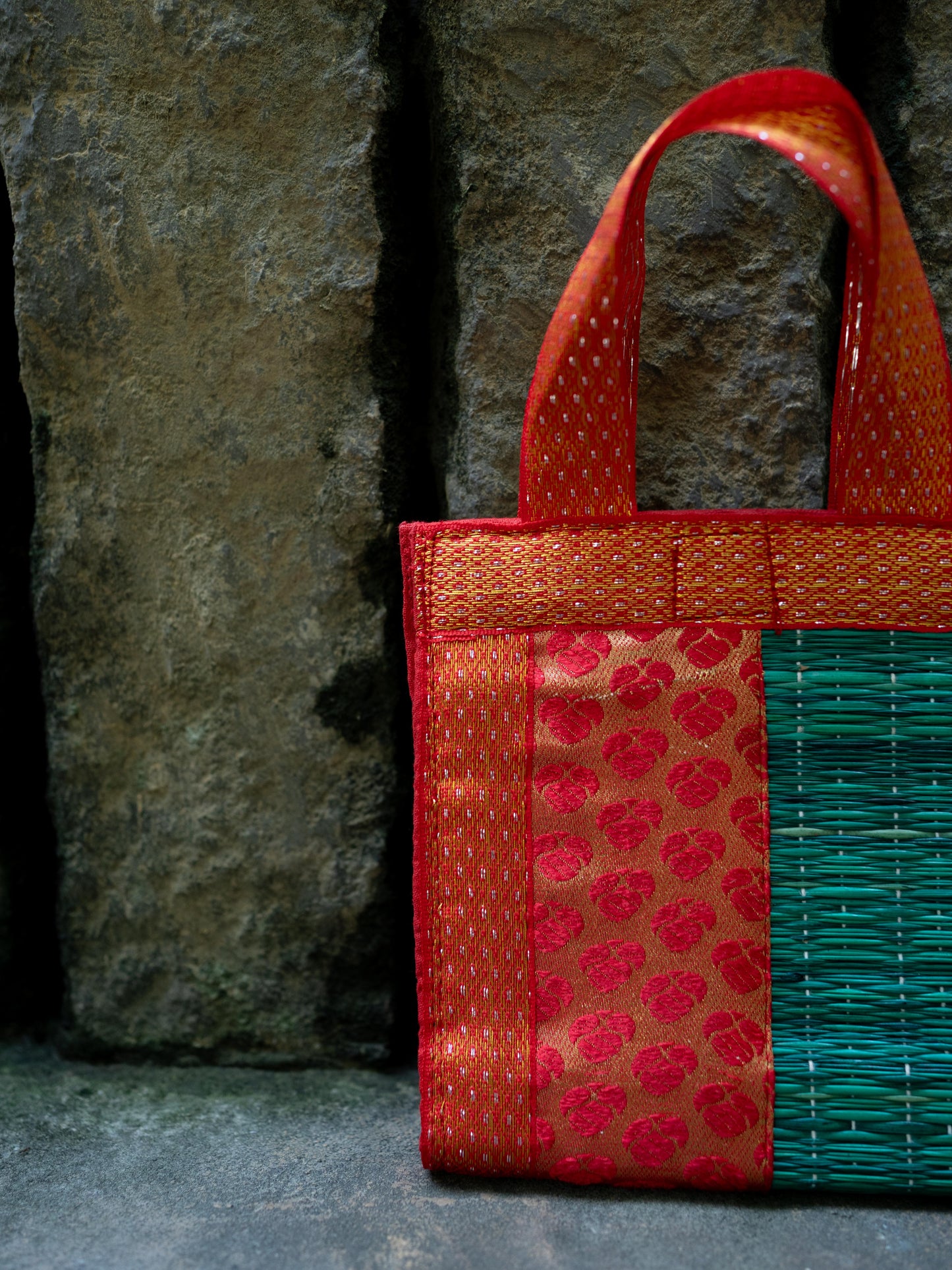 Half and Half Korai Handbag - 6X6 inch - WBG1902