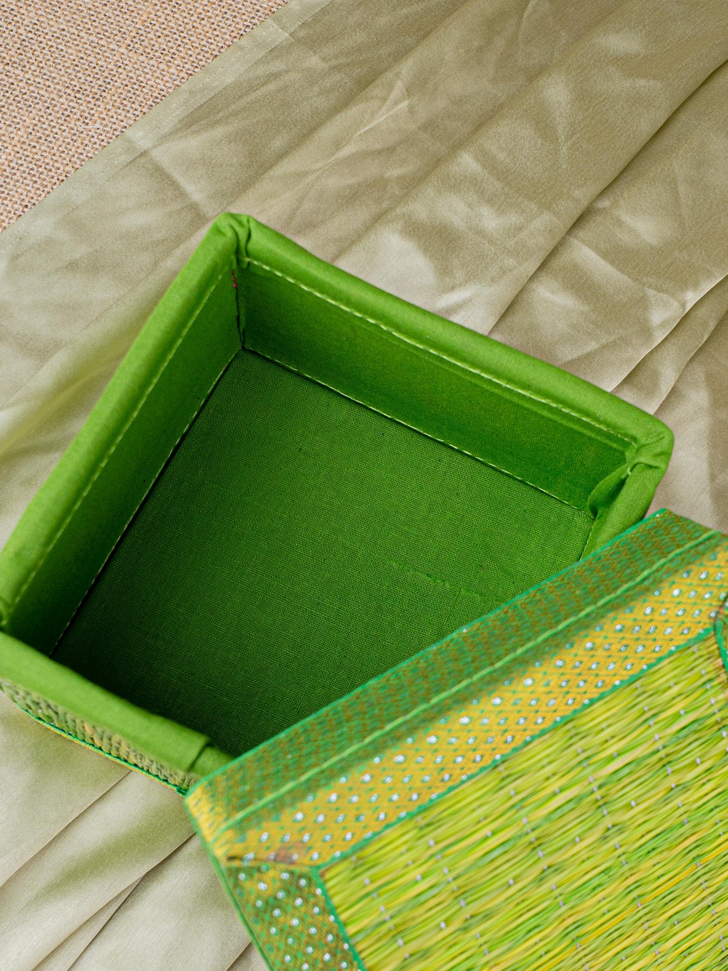 Korai Box - 5x5 inch - WBG1906