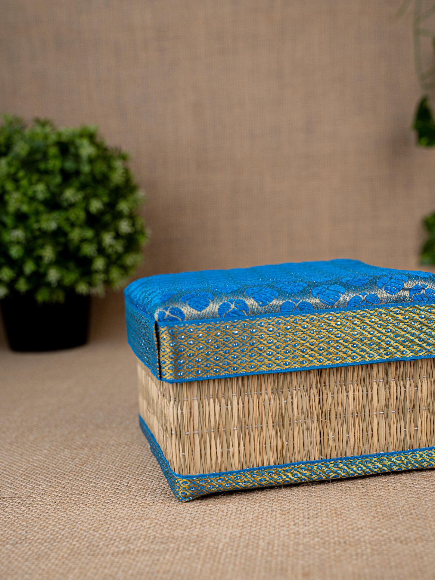 Korai Box - 6x6 inch - WL4916