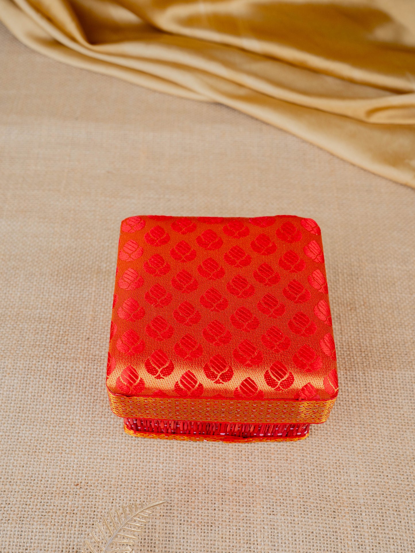 Korai Box - 4x4 inch - WBG1921
