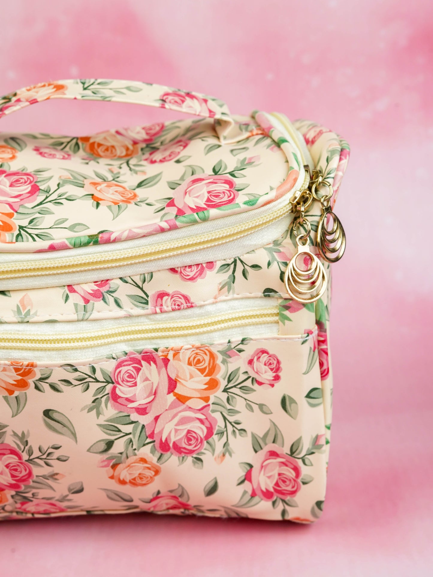 Floral Print Travel Pouch - WBG1954