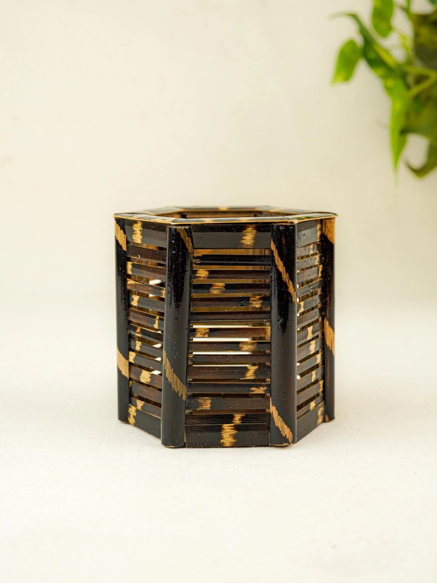 Bamboo - Pen Stand - 4 inch - WBG1958