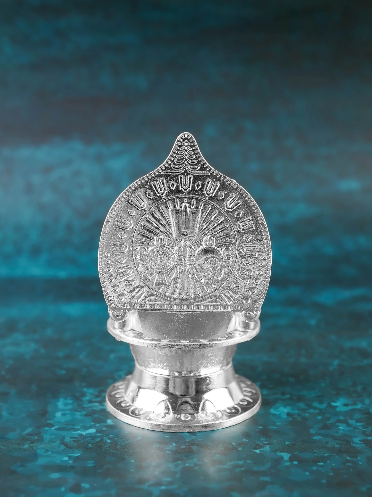 Zinc Alloy Tirupathi Balji with Gajalakshmi Vilakku - 4 inch - WBG2122