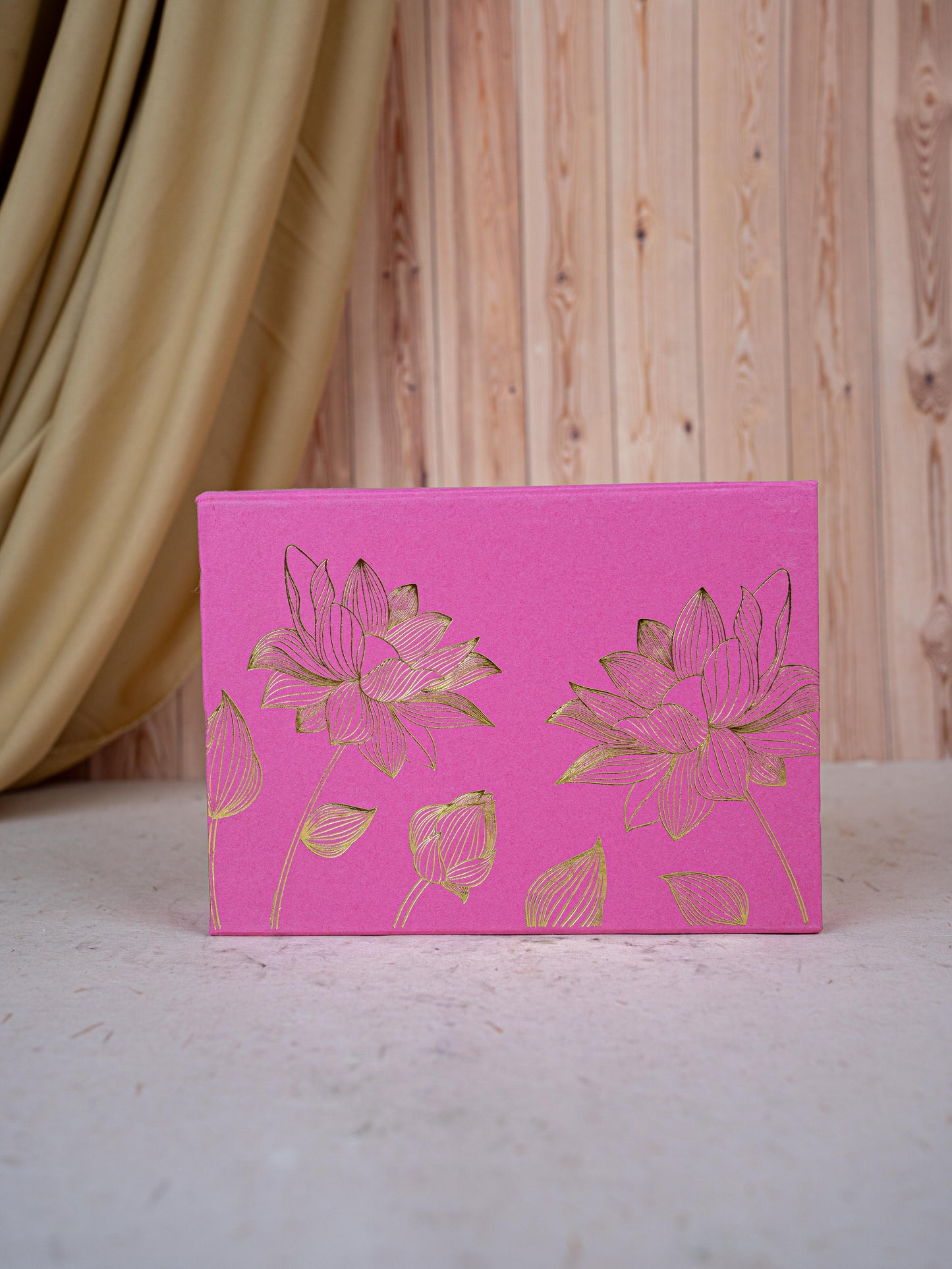 Deepavali: Box with Elephant Design Photo Frame with Coaster & Mug Lid - WDC0016
