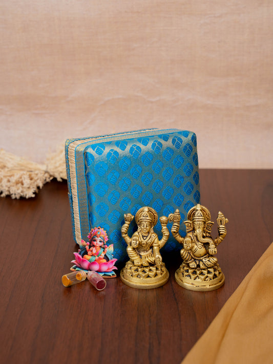Deepavali: Korai Box with Lakshmi Ganesha Idol & Manjal Kumkum - WDC0007