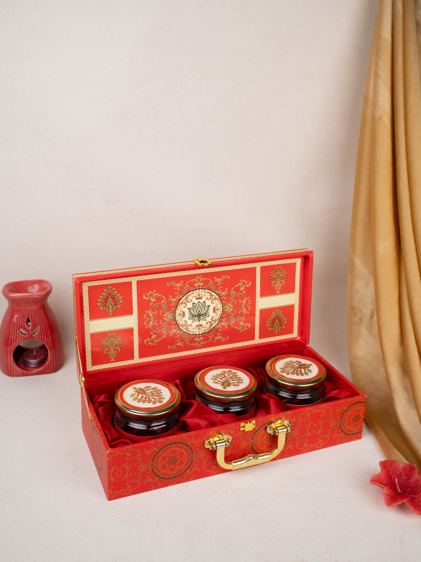 Deepavali: Dry Fruit Box with Dry Fruits - Pack of 3 - WGC0076