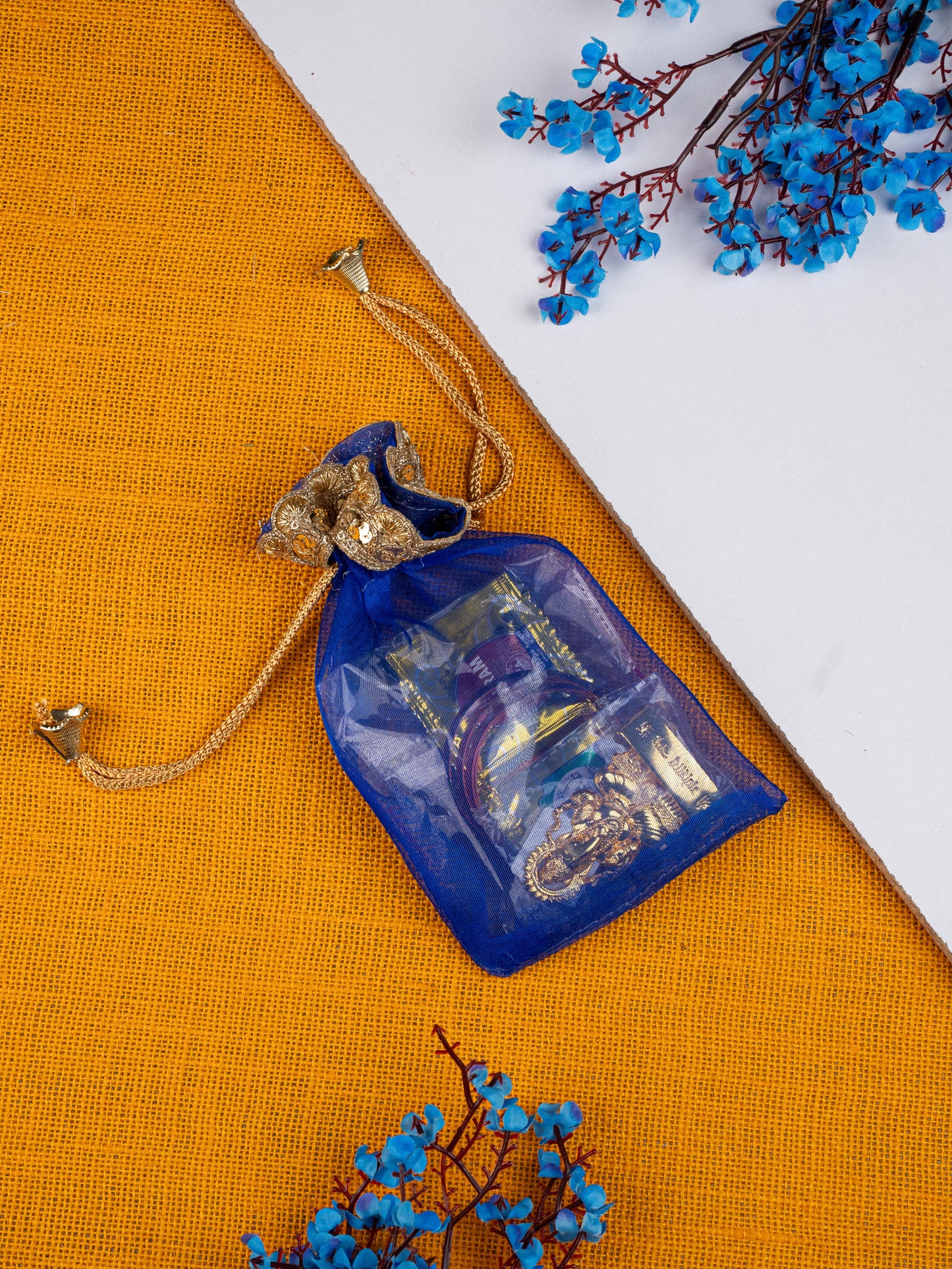 Navratri Combo: String Bag, Murti Ganesha with Manjal Kumkum Bangles - WGC0083