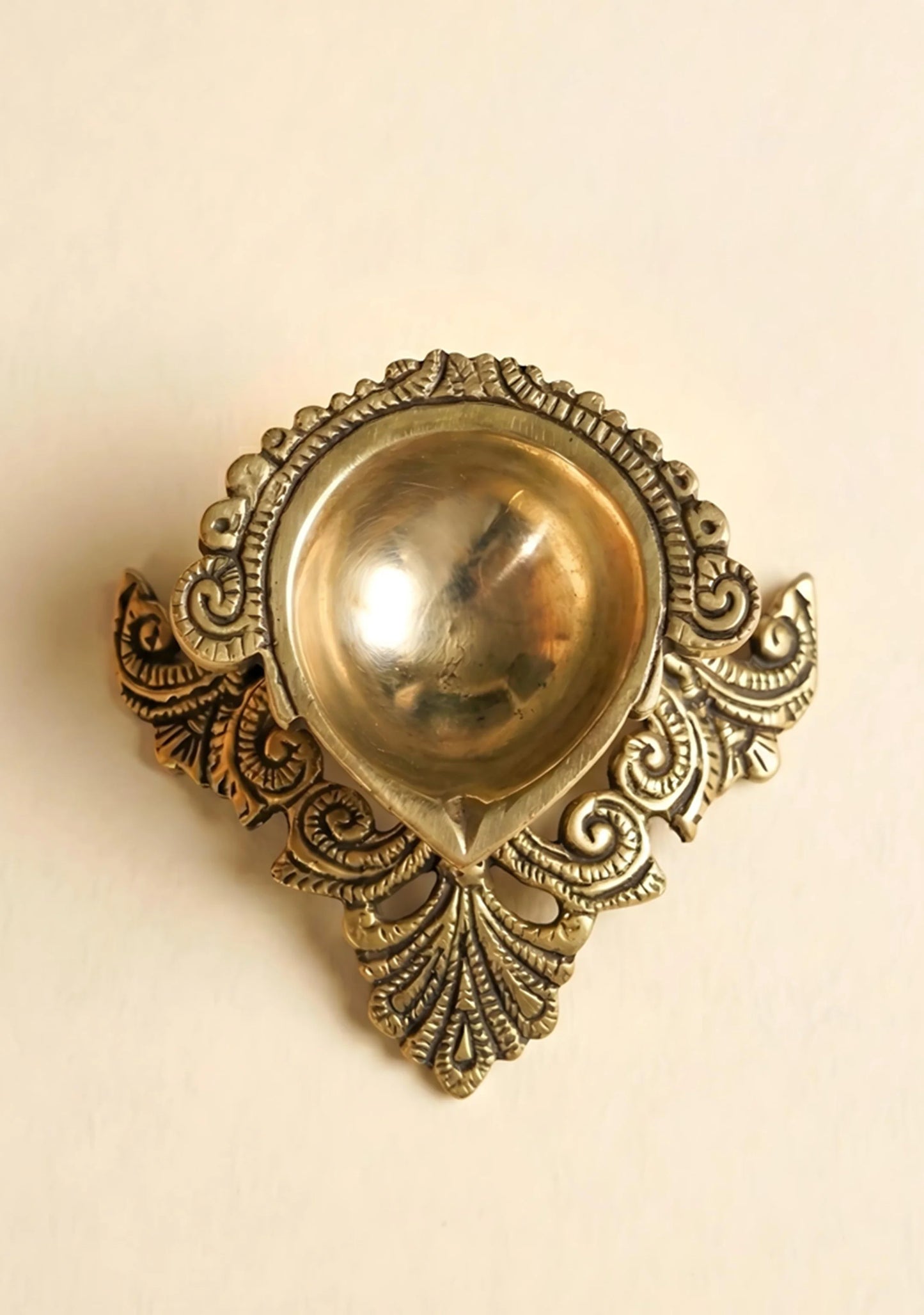 Brass Decorative Diya - Antique - WL2095-2