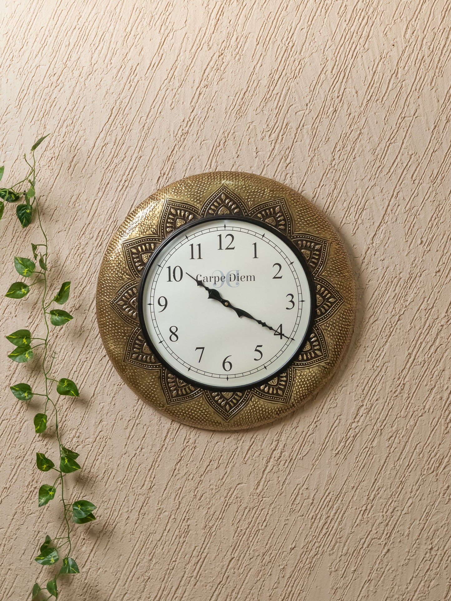 Wall Clock with Floral Design (18 inch) - WL2936