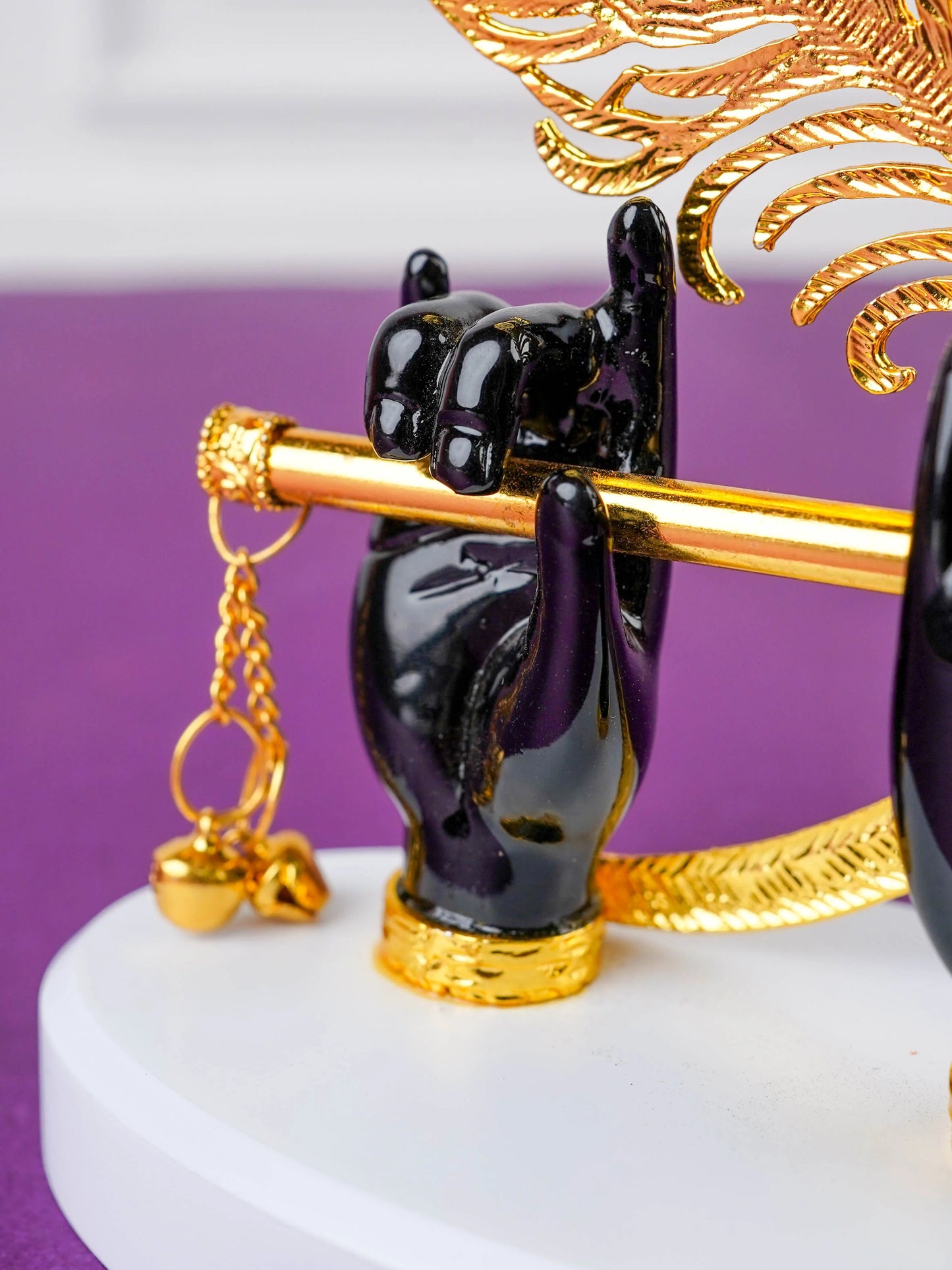 Polyresin Krishna Hand with Flute - Black - WL4698-2