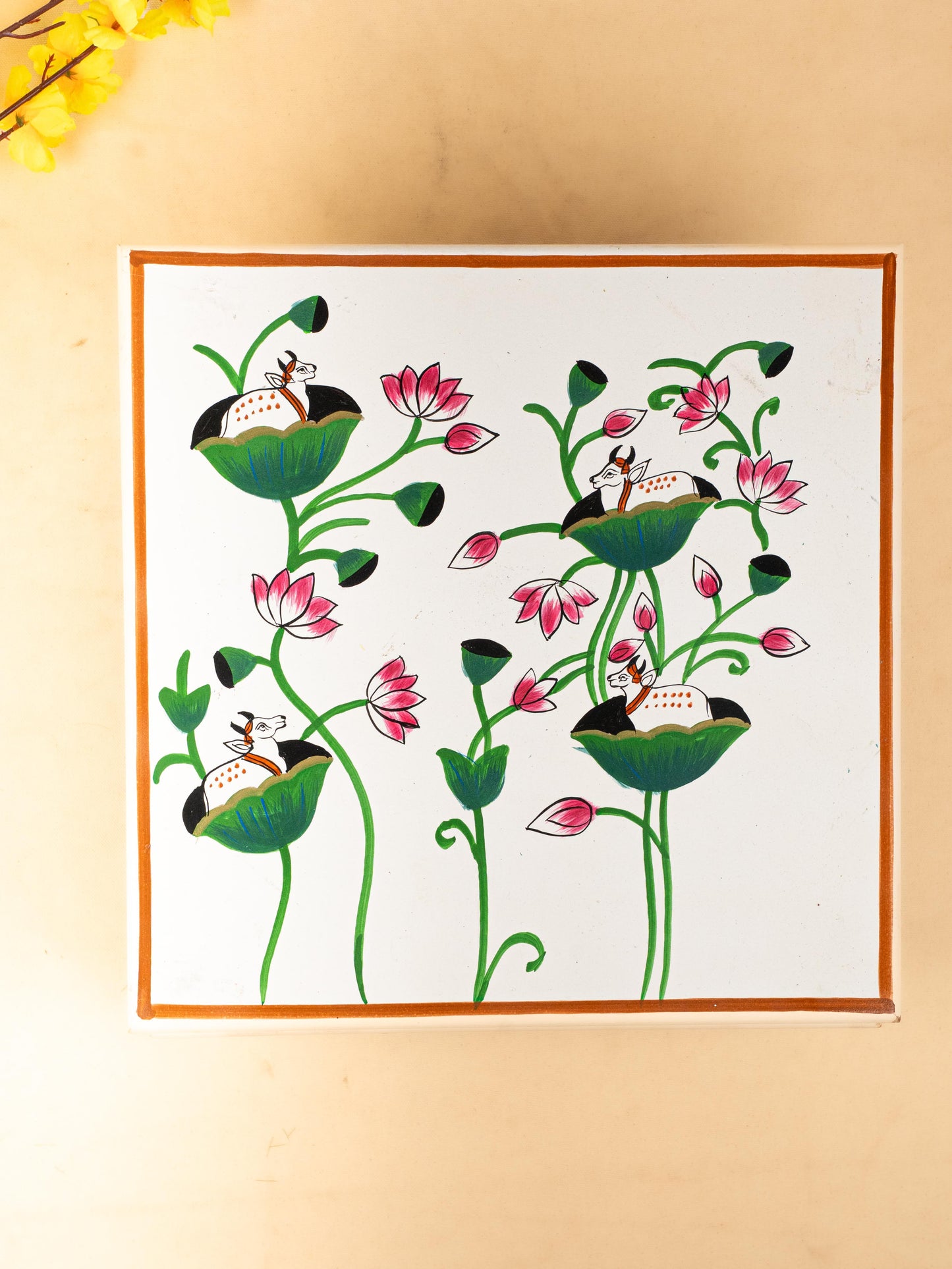Handpainted Wooden Manai - WL4725