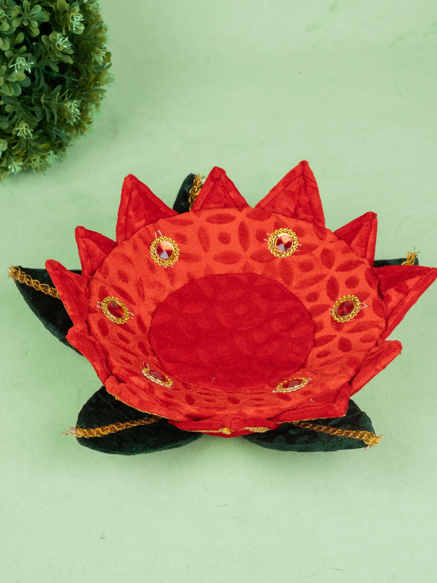 Velvet Lotus - 12 inch - Red - WL5094-2