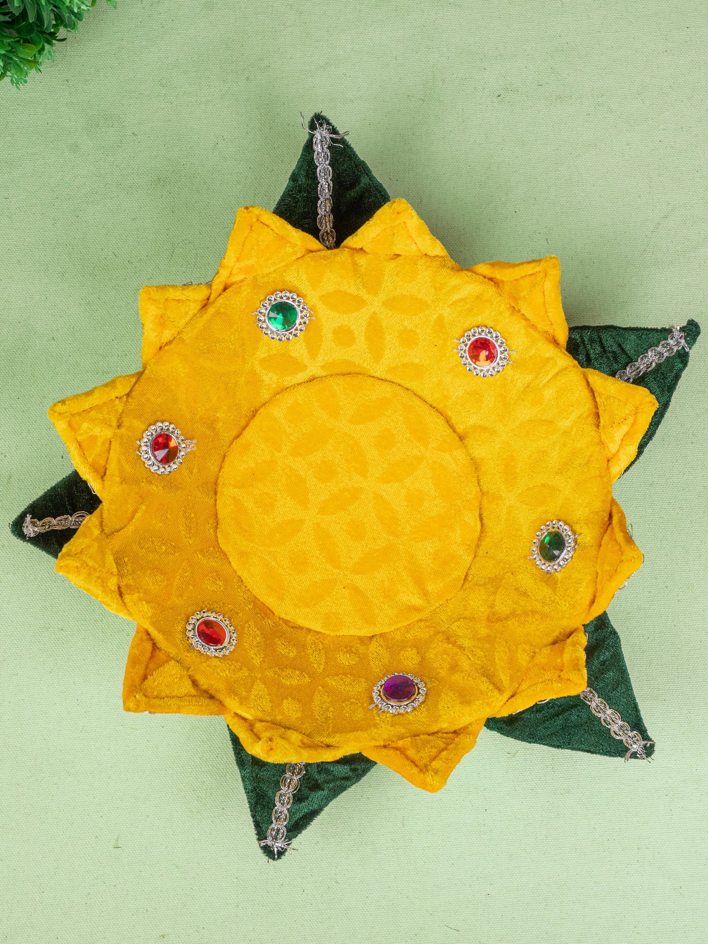 Velvet Lotus - 12 inch - Yellow - WL5094-3